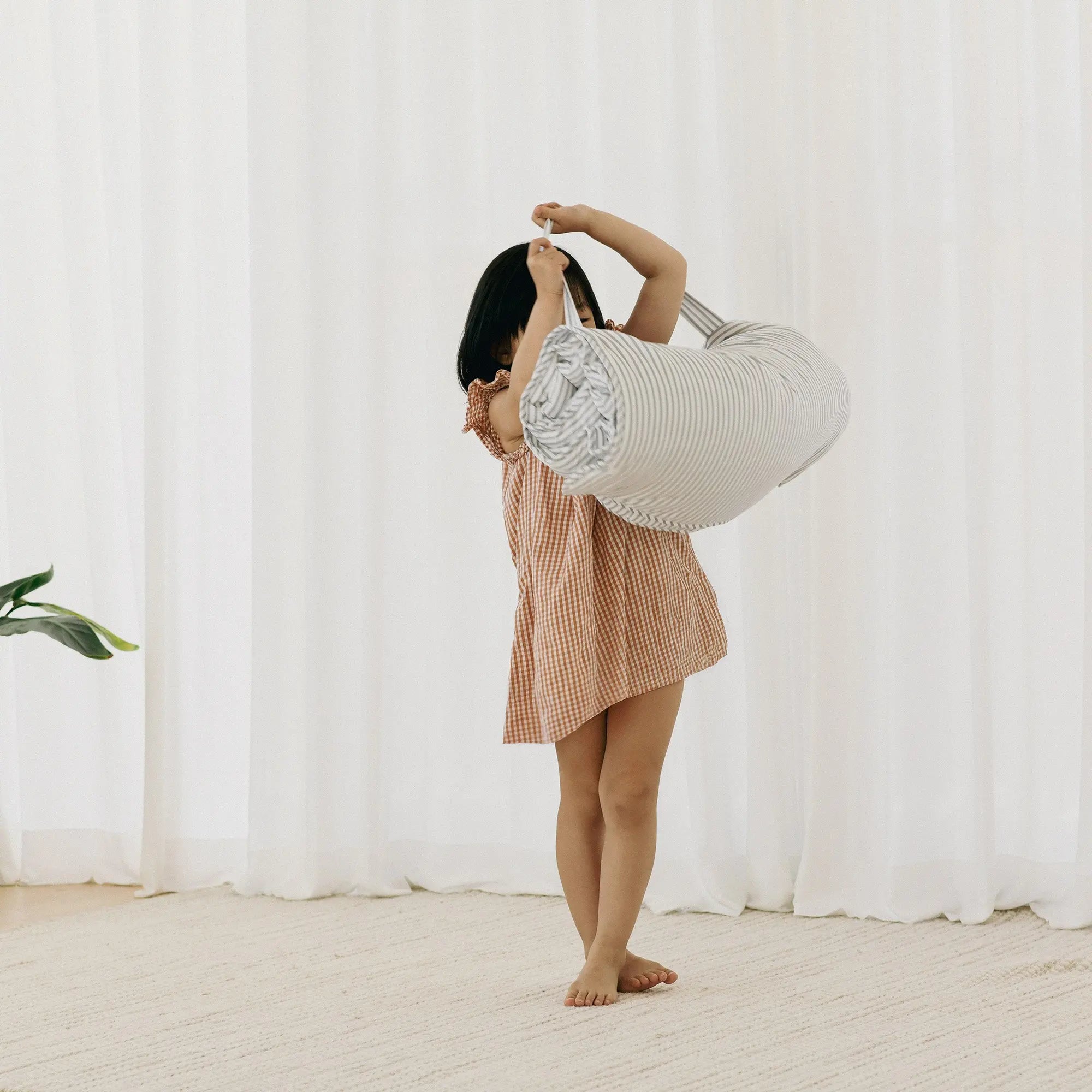 "Organic cotton nap mat for kids – Pebble Stacker"